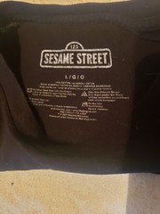 Sesame Street Cookie Monster Munchies 100% Cotton Graphic Tee L Crew Neck