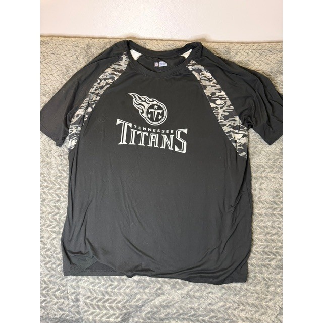 NFL Team Apparel Tennessee Titans Mens Black Camo Raglan T-Shirt 2XL 0123