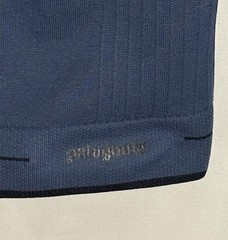 Vintage 2000’s Patagonia Capilene Variable Knit Crew Men’s Medium L/S Blue Top