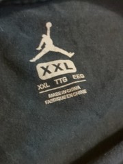 Air Jordan 7210 Men’s 2XL Black T-shirt Basketball Michael Jordan *bleach spots*