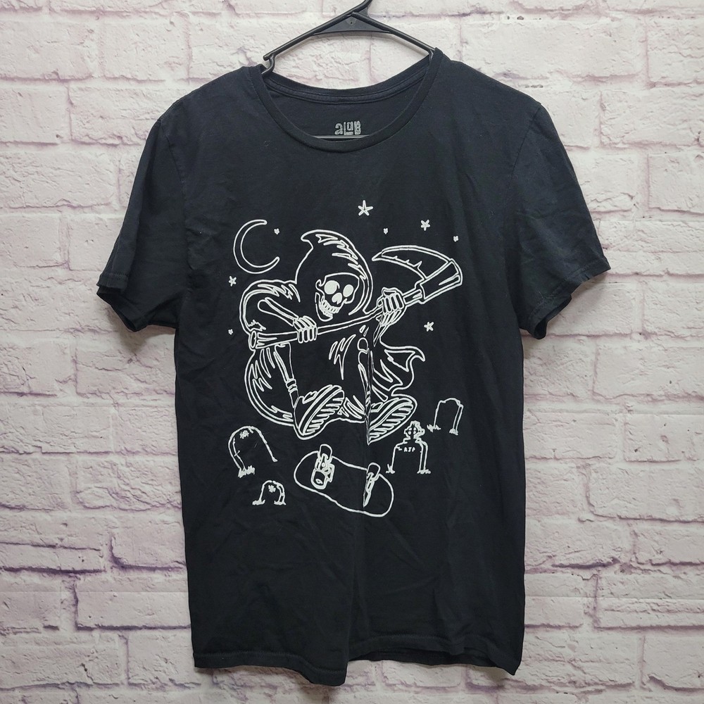 Alab Skater Tshirt Size L Grim Reaper Skateboarding At Night Streetwear Skeleton