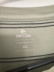 Rip Curl Plain Stripe Men’s T Shirt – Size XL