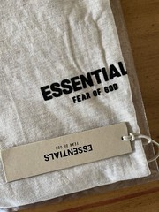 Fear of God Essentials Light Oatmeal Short Sleeve T-Shirt Size Medium (SS22)