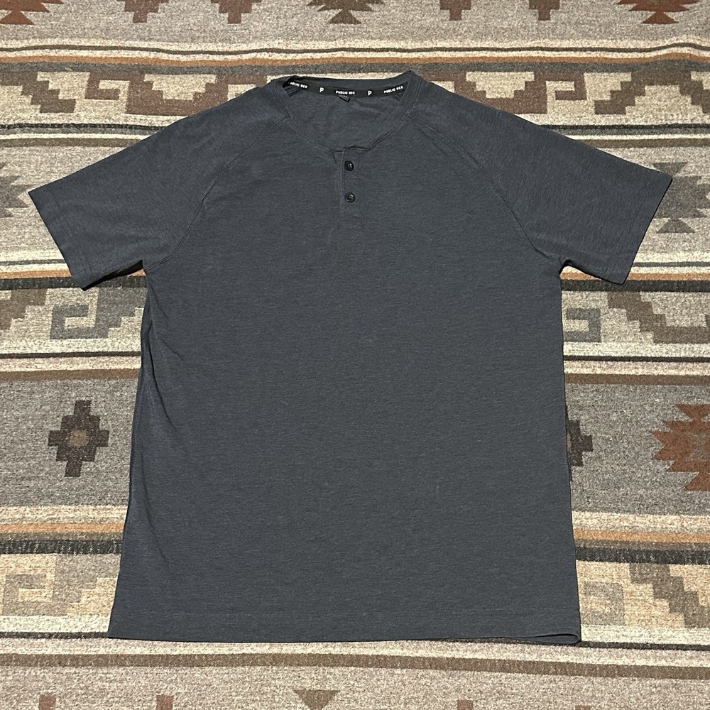 Public Rec Go-To Henley Mens Medium Stretch Performance Shirt C9
