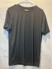 Mens 32 Degrees Cool Black T shirt, Size Medium NWOT
