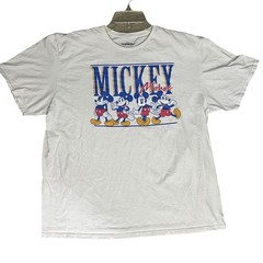 Disney Mickey Mouse Walk Graphic Tee XXL White Mickey & Friends
