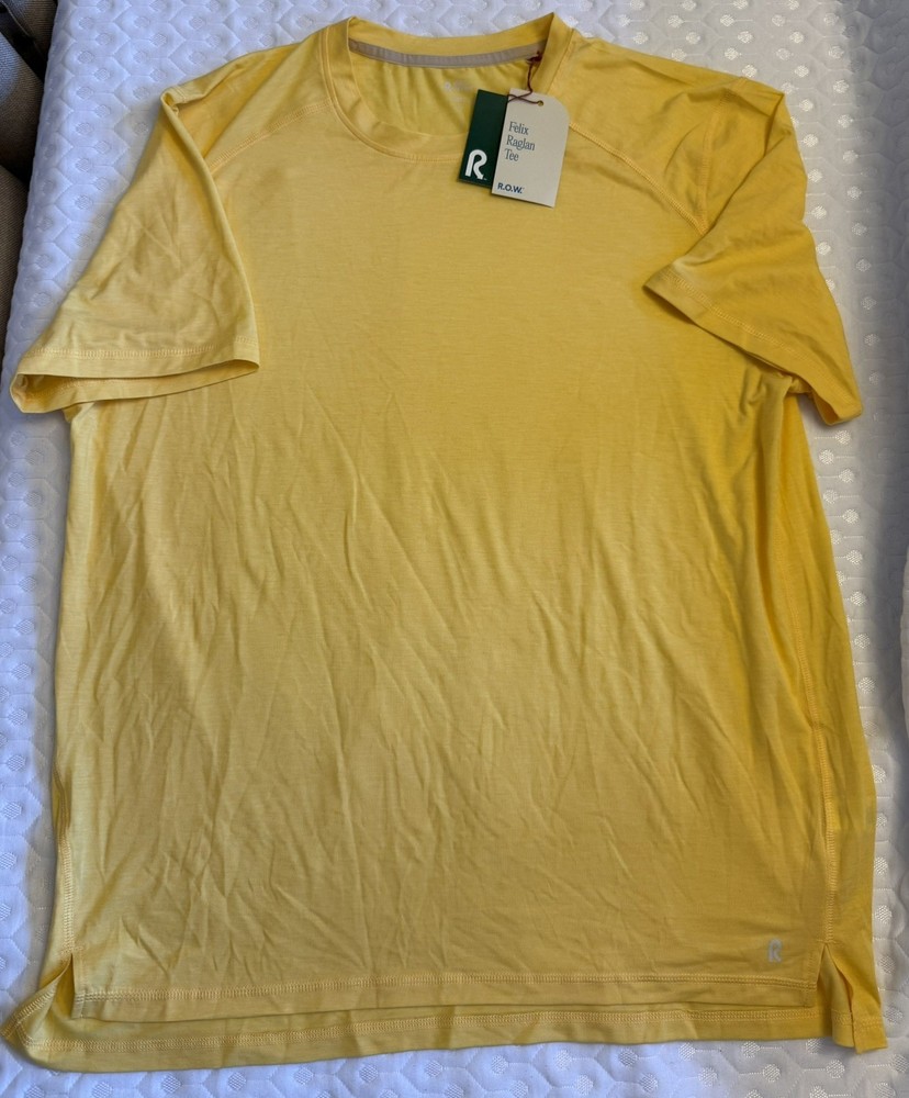 R.O.W. Mens Felix Raglan Tee Yellow Short Sleeve Cornsilk Size Small NWT