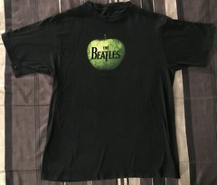 The Beatles T-shirt The Beatles Apple Logo on The Beatles Label Men’s M RARE