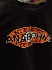 BRAND NEW – Bottega Desires Tee T-Shirt F**k The World Anarchy (XL)