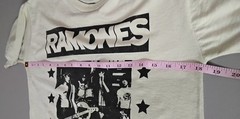Ramones Gabba Gabba Hey New York City 1976 Graphic Band T-Shirt Men’s Size Med