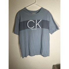 Calvin Klein XL blue T-Shirt w/graphic design-used good condition