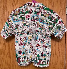 Sunday Comics Mickey Mouse shirt-extra small