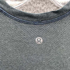 Lululemon Performance Shirt Men Medium Stretch Your Head Athleisure Training Run