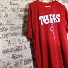 Philadelphia 76ers Shirt Men’s L Red Badger Sport Performance 76ers Graphic Tee