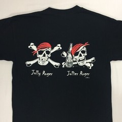 Joe Blow Tees Pirate Graphic T-Shirt Jolly Roger Jollier Roger Drinking Medium