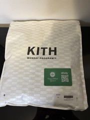 KITH x Mike Tyson Tee White Size Medium M *NEW SHIPS FAST*