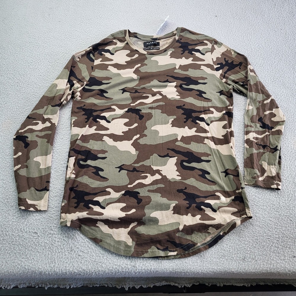 Pacsun Shirt Mens Medium Woodland Camo Longer Fit Camouflage