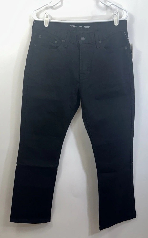 NWT Old Navy Men’s 32 x 30 Black Boot Cut Built in Flex Jeans