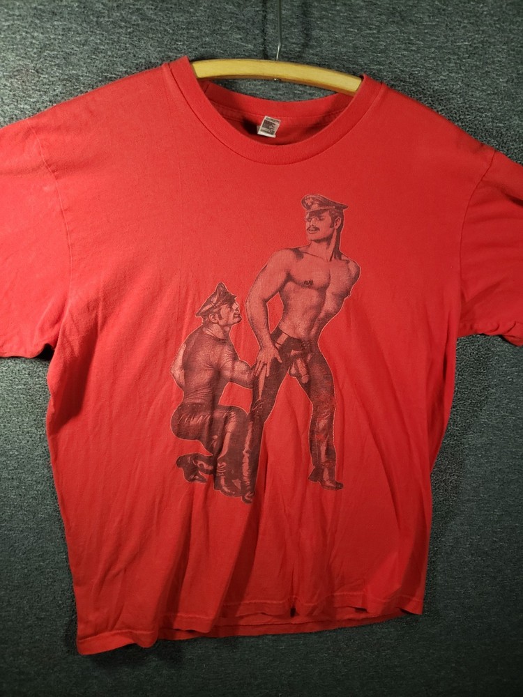 Tom of Finland Red Tshirt Gay Large
