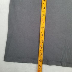 GAP Unisex Gray Basic Pocket T-Shirt Size Small Faded Design Classic Comfort