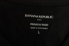 Banana Republic Mens Large Black V-Neck Short Sleeve Premium Wash T-Shirt NWT