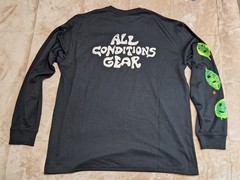 Nike acg long sleeve shirt size large ( Loose Fit) Lots Of Nature!
