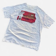 Vintage 1993 White & Red Unlucky Fried Kitten Graphic T-Shirt Size Adult Large