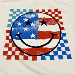 Smiley Face 250 Years USA Flag Men’s Medium Pullover T-shirt Short Sleeve White