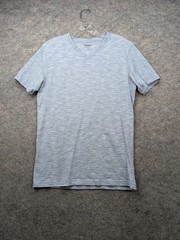 Express T Shirt Mens Medium Blue Flex Stretch V Neck Short Sleeve Comfort Preppy