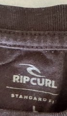 Rip Curl Inceptions t-shirt features a colorful graphic print black L ss crew