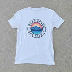Y2K Vintage Lucky Brand Men’s White S Crew Short Sleeve California Graphic Tee