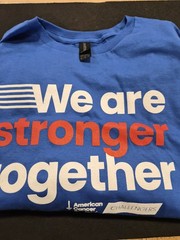 Gildan Softstyle Men’s XL Blue Crew Neck Short Sleeve T-Shirt We Are Stronger