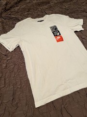 Nike Air Jordan Stylish White T-Shirt In Size Small With Nike Jordan Patches