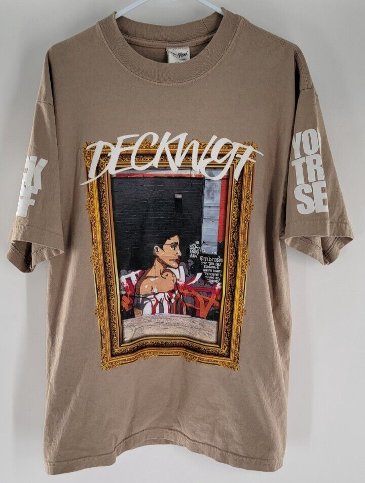 Shaka Wear Streetwear Essentials Heavyweight Cotton T-Shirt Size Large Deck WGF