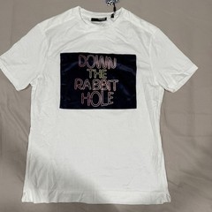 Murano Men’s T-Shirt Slim Fit Short Sleeve Alice Wonderland NWT