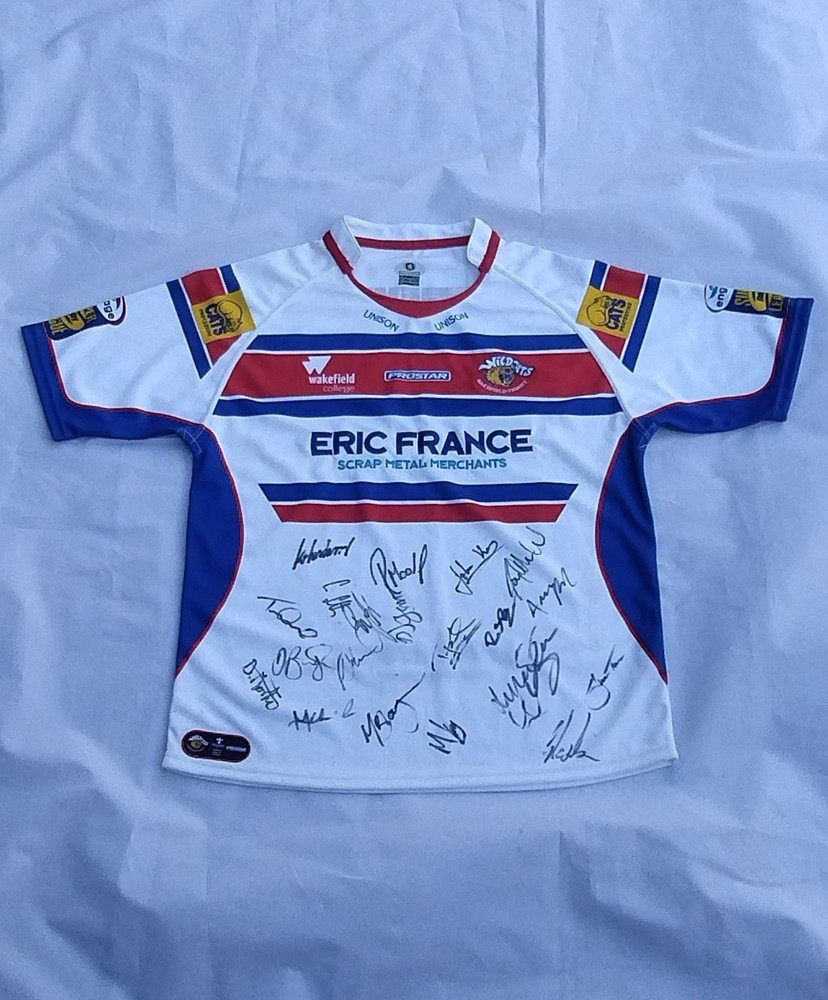 T Shirt Prostar Epic France Wakefield Trinity Wildcast, size L.
