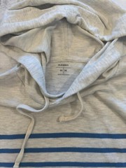 Old Navy Hooded T Shirt Mens Medium Athletic Gray Preppy Stripe Knit Hoodie Tee