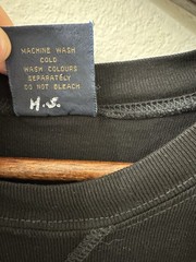 Karl Kani Jeans Black Logo Crew Neck Short Sleeve with back plate