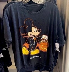 Parks 2025 Vampire Mickey Halloween Reprint Graphic T-Shirt