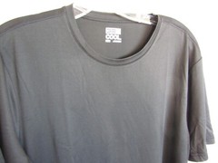 NWT 32 Degrees Cool Black Short Sleeve Polyester Blend T-Shirt Men’s Size M