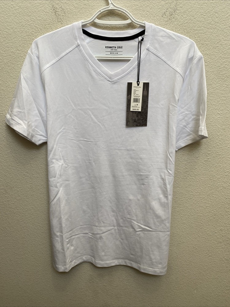 NEW Kenneth Cole Men’s Medium White Core Edit V-neck Short Sleeve T-Shirt
