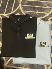 Caterpillar Men’s Size Large Black Light Blue Polo Shirt Collared Button Up