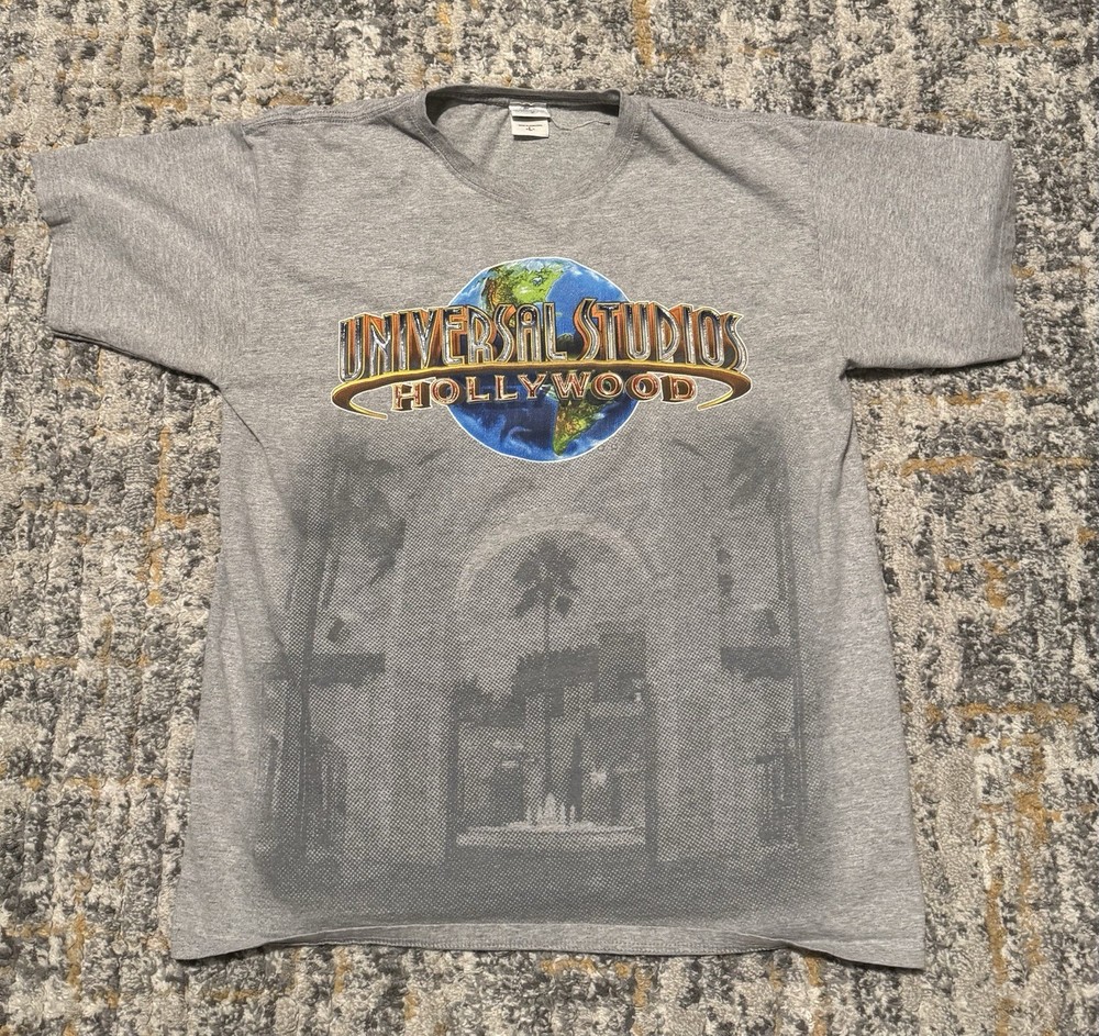 Universal Studios Hollywood Shirt Mens Large Gray EUC Big Logo Graphic Print