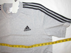 Adidas Essentials 3-Stripes T-Shirt Men’s size M Gray Crew-Neck Short Sleeve NEW