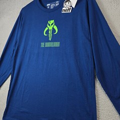 STAR WARS NEFF Mens Mandalorian Shirt Extra Large XL Blue Comic Long Sleeve NWT