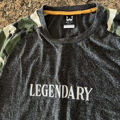 Men’s “LEGENDARY” Graphic T-Shirt – Camo Sleeves – Size XL