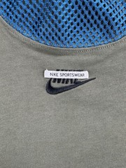 Nike Sportswear T Shirt Size Medium Olive Green Mesh Back Pleated VTG Inspired