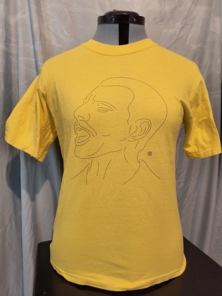 Vintage Freddie Mercury Queen t shirt S rare yellow concert