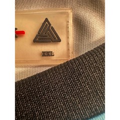 Black Pyramid Chris Brown Jersey Shirt XXL Bright 3D Spellout Graphic Abstract