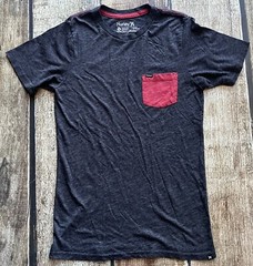 HURLEY PREMIUM T-SHIRT LOT MULTICOLOR 3 PIECES MENS SIZE SMALL EXCELLENT